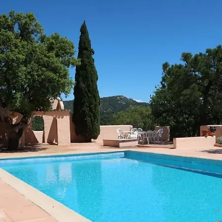 De Charme Avec Piscine