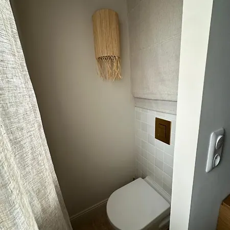 De Charme Avec Piscine Apartment
